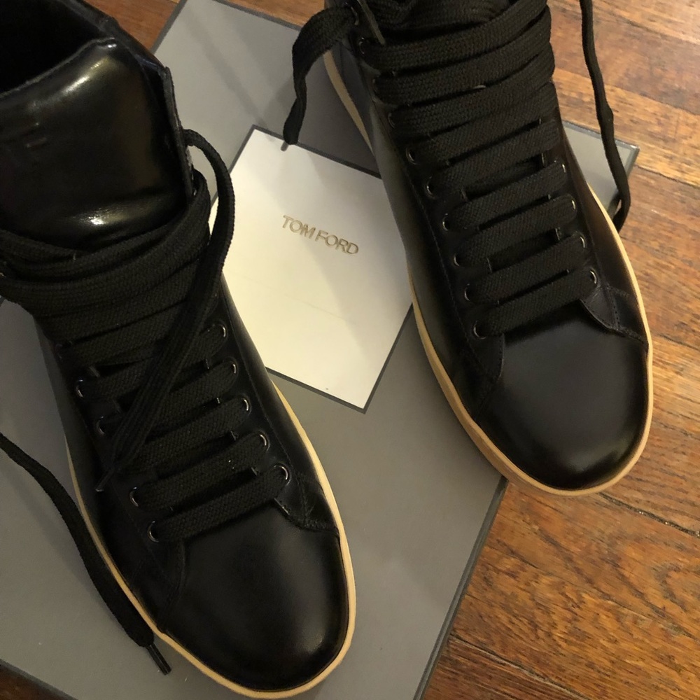 Tom Ford Hi Top Leather Sneakers - Picture 3 of 16